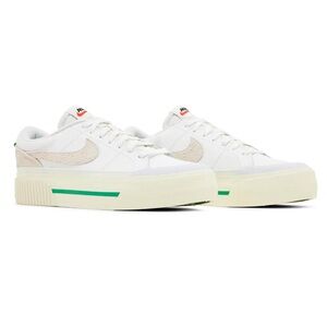 Women’s Nike Sneakers